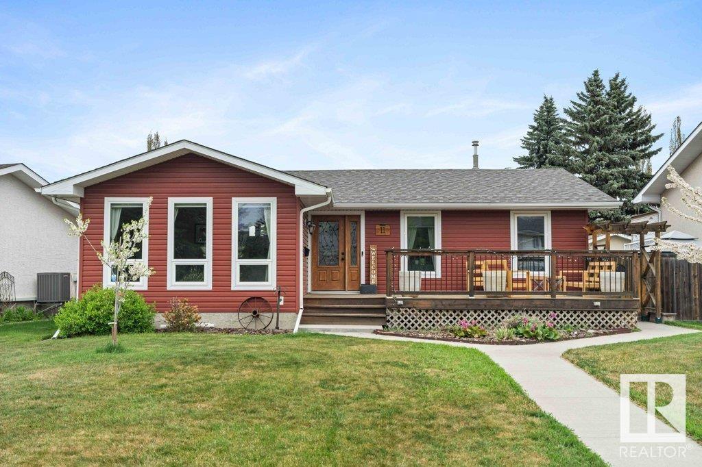 11 BROOKWOOD PL
