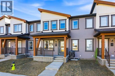 67 Carringwood Manor NW Calgary AB T3P2A7