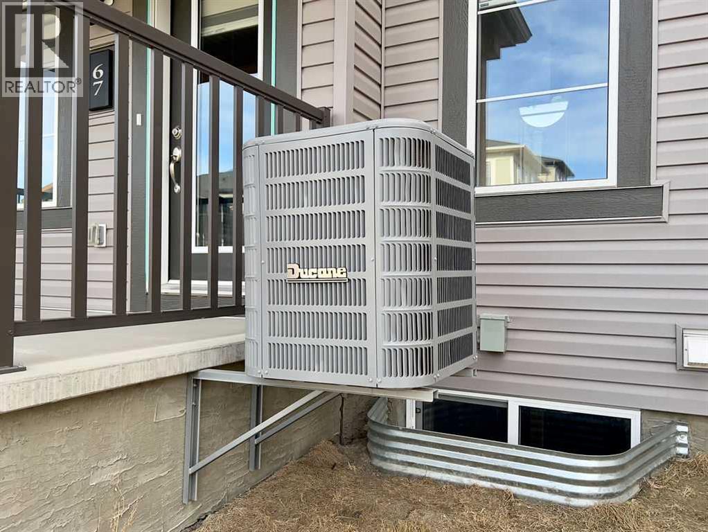 67 Carringwood Manor NW