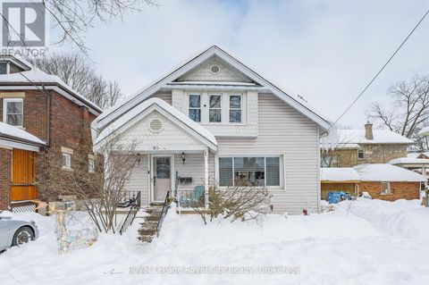 81 YORKSHIRE STREET N Guelph (Downtown) ON N1H5B3