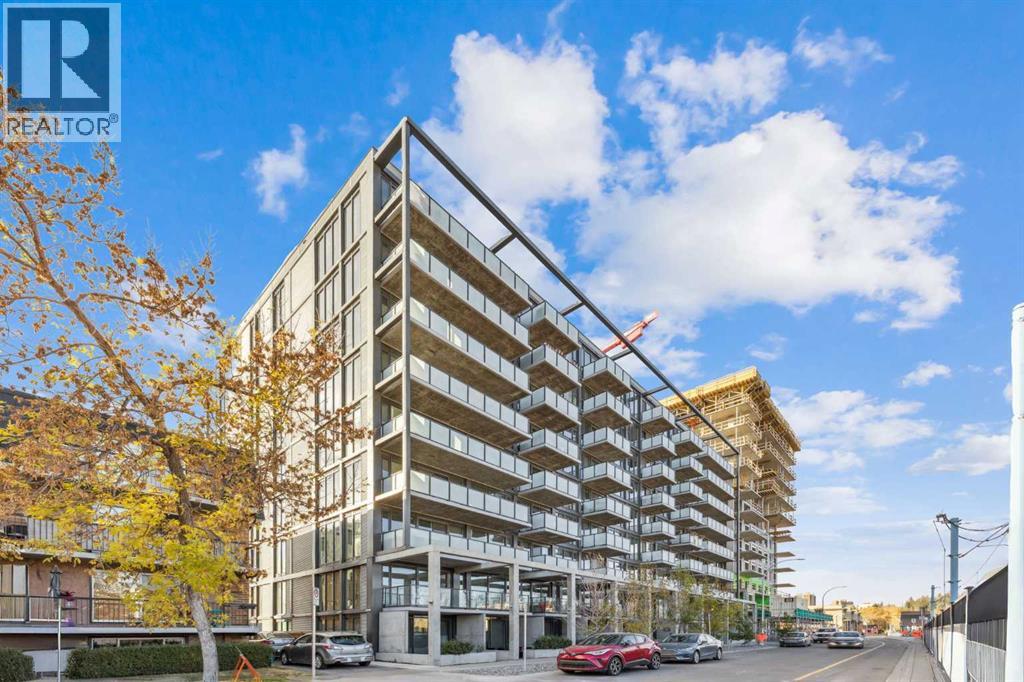 612, 327 9A Street NW