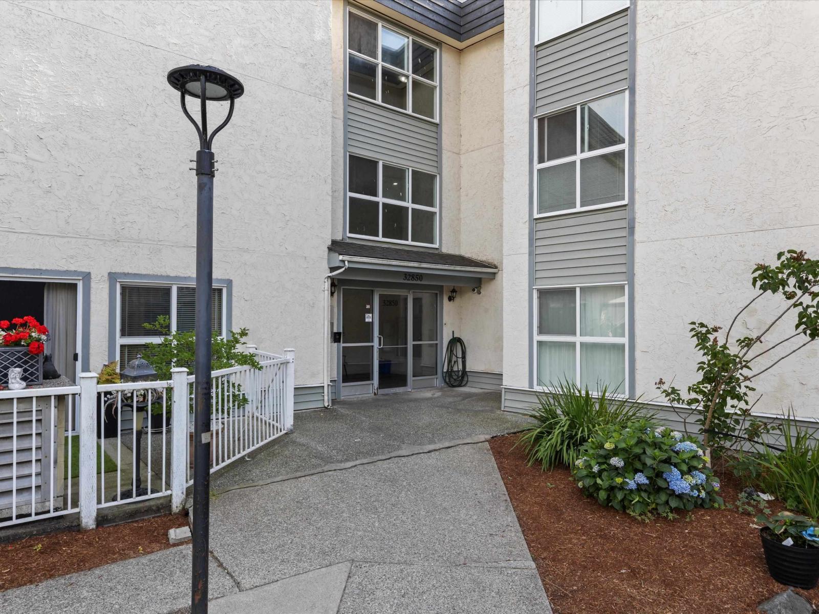 319 32850 GEORGE FERGUSON WAY