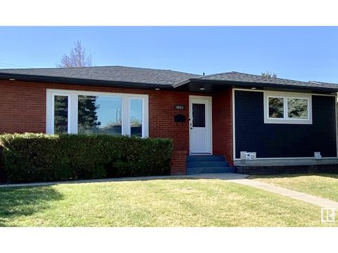 6811 98A AV NW Edmonton AB T6A0B9