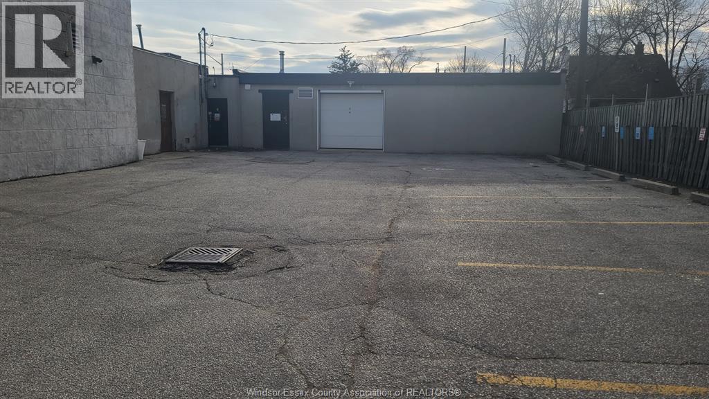 4650 TECUMSEH ROAD East