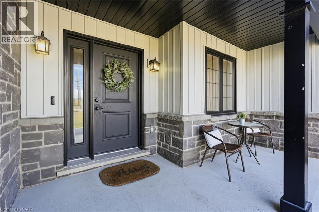 401 LIGHTHOUSE Drive