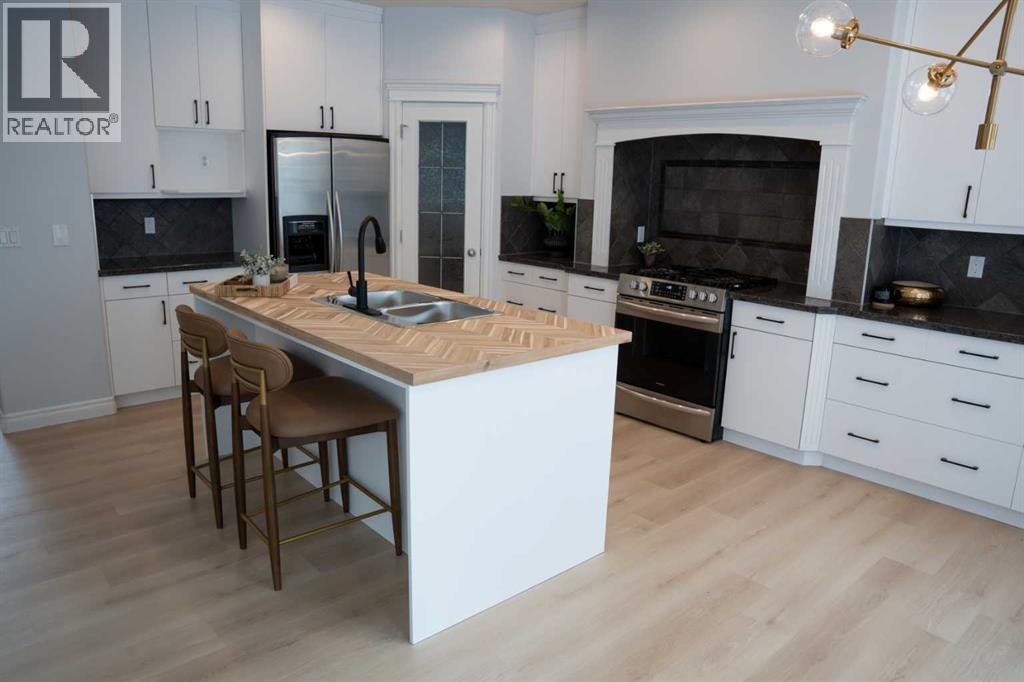 3 Strathridge Bay SW