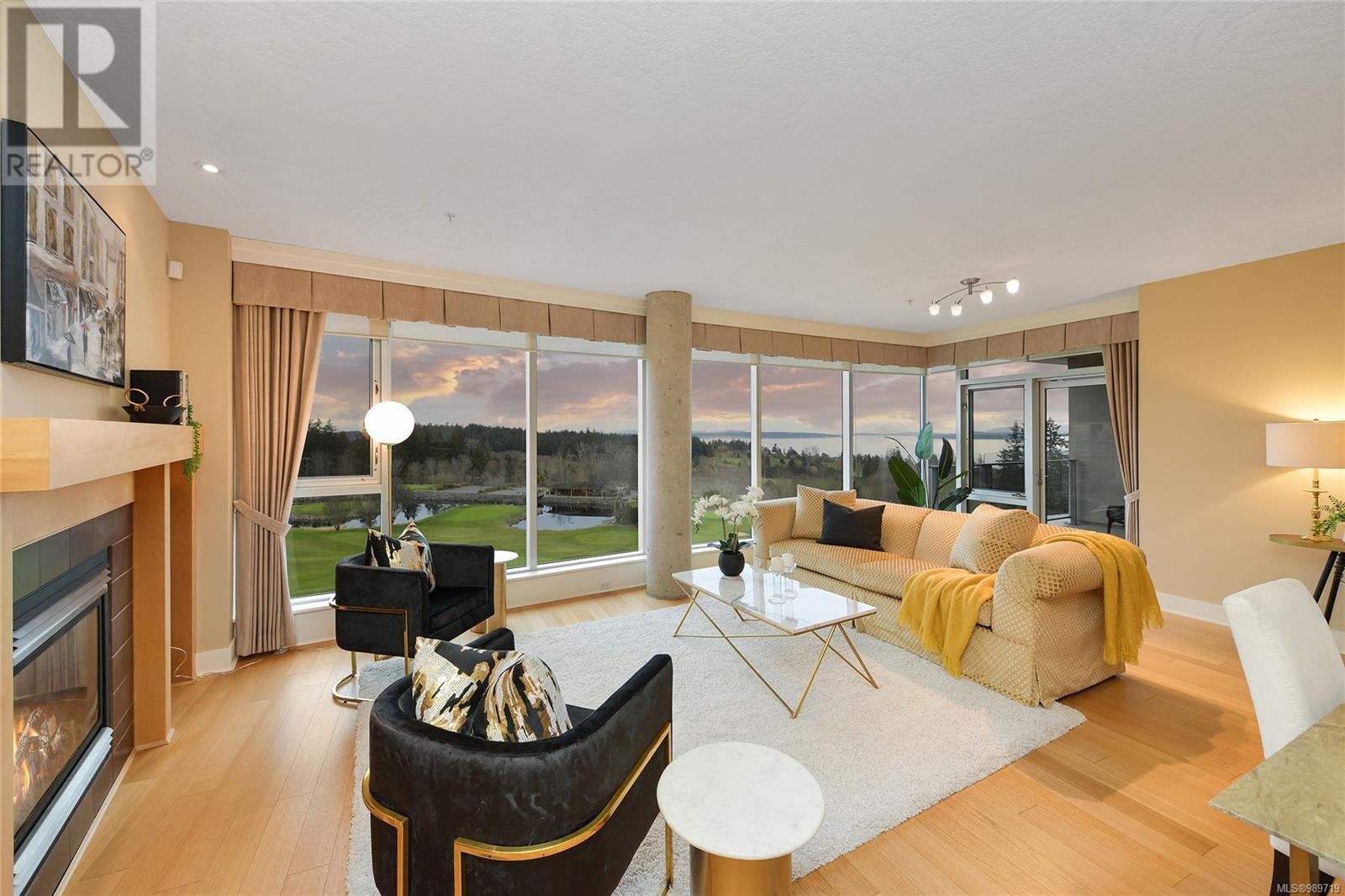 505 5332 Sayward Hill Cres