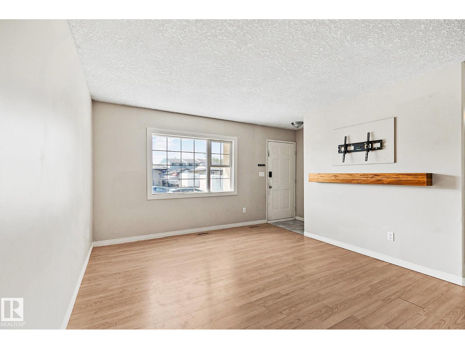 17059 98 ST NW