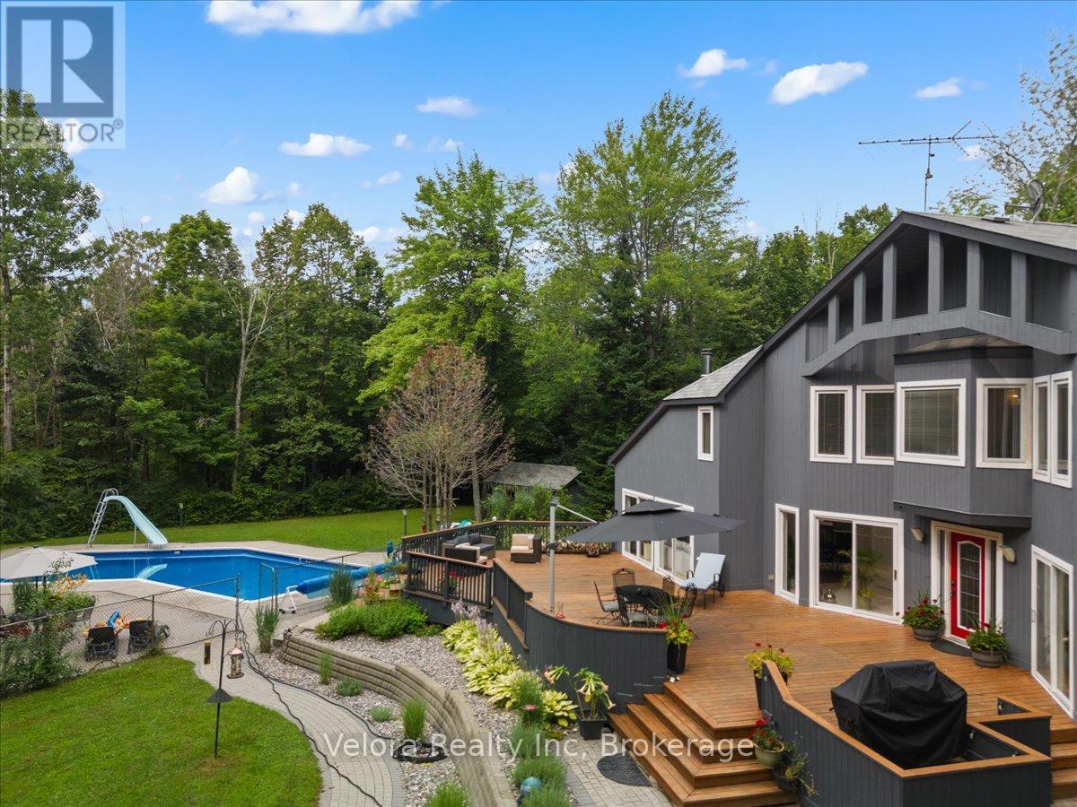 528 OPEONGO ROAD