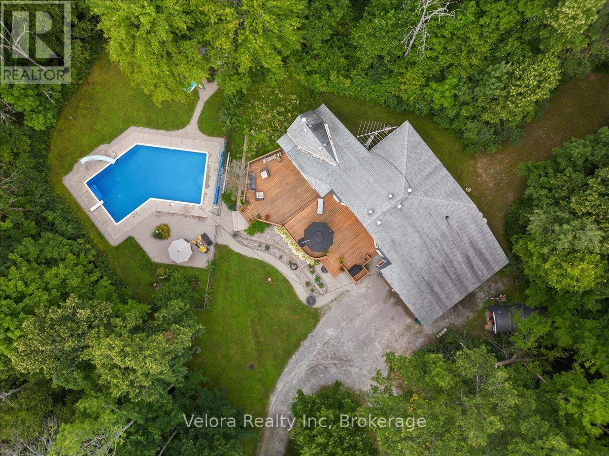 528 OPEONGO ROAD