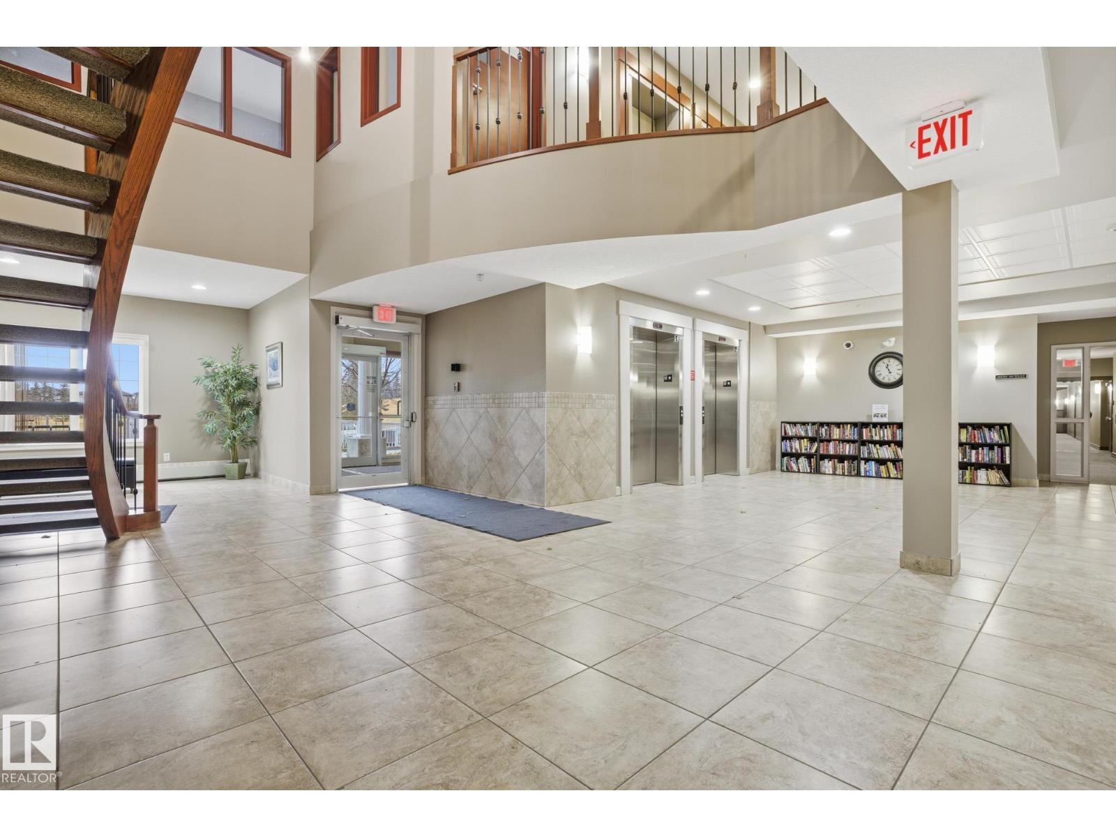 #411 263 MACEWAN RD SW