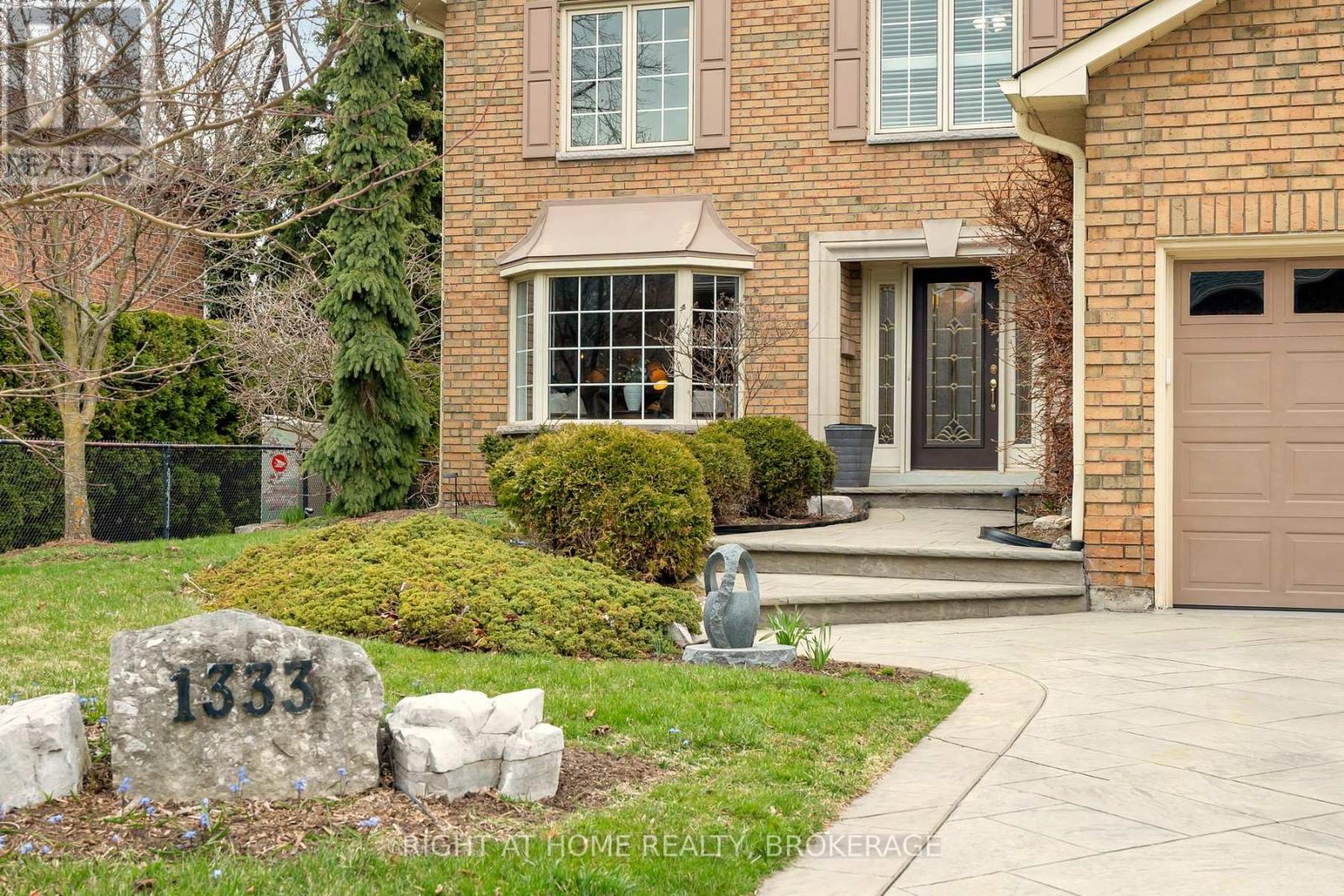 1333 BIRCHCLIFF DRIVE