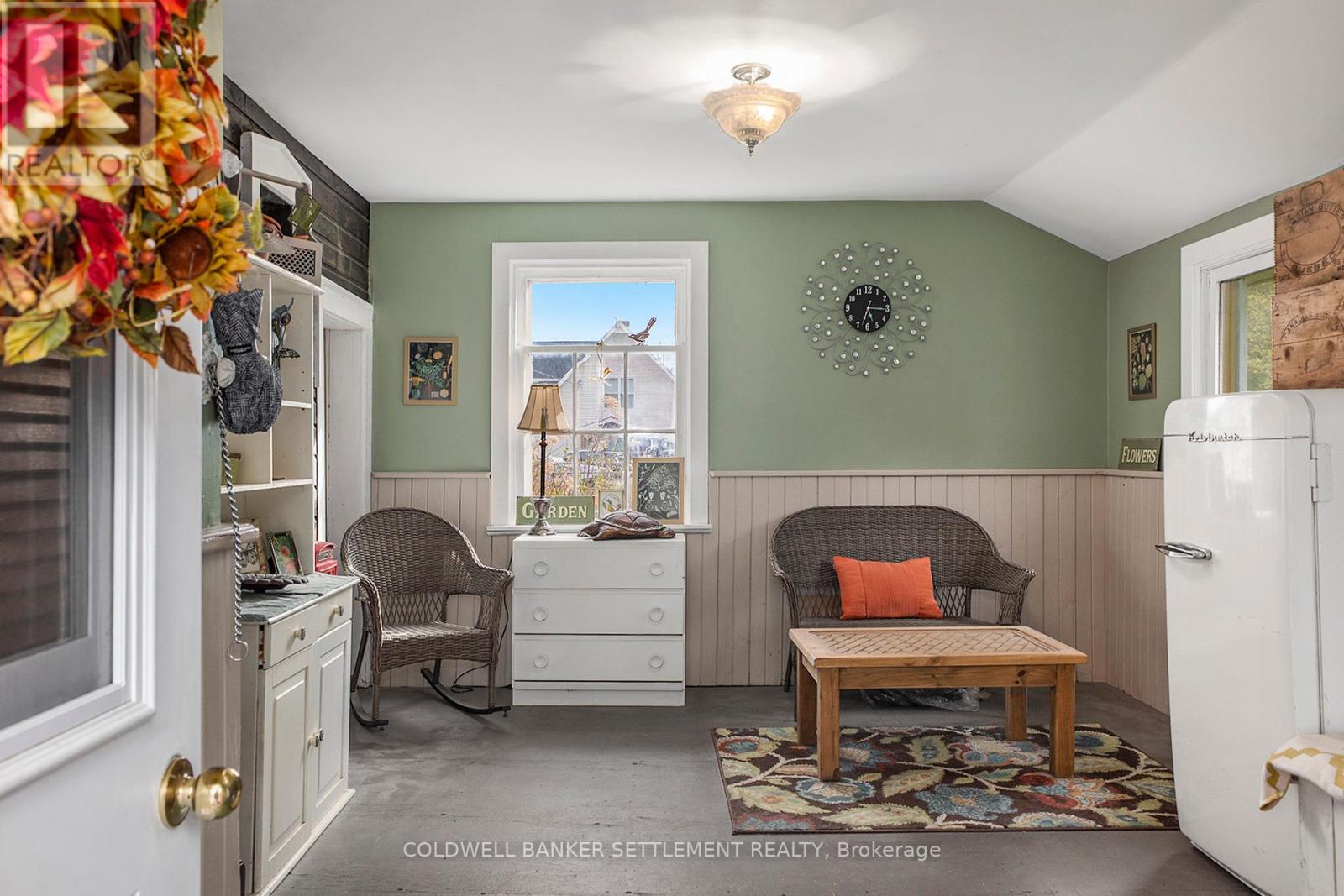 2296 SOUTH LAVANT ROAD