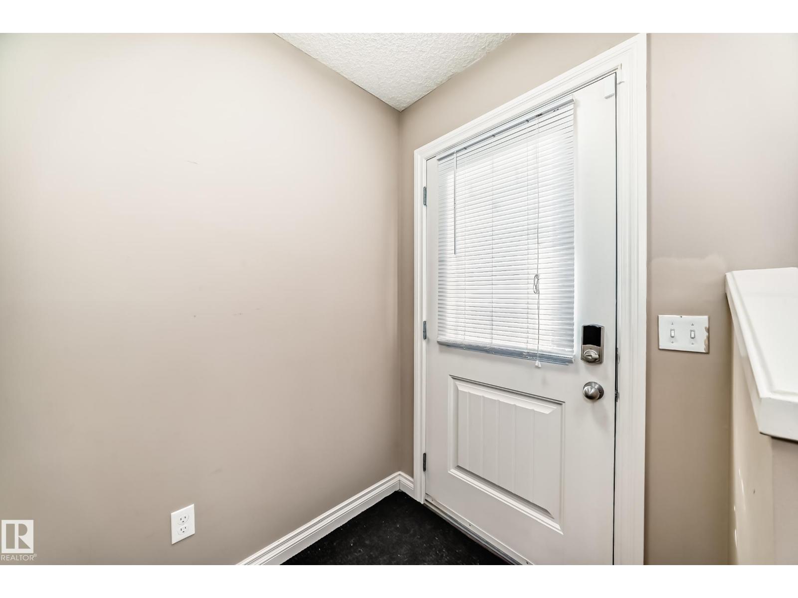 #23 445 Brintnell BV NW