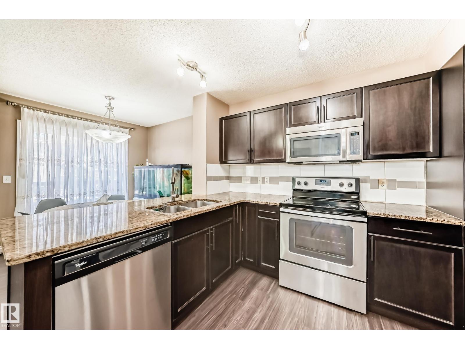 #23 445 Brintnell BV NW