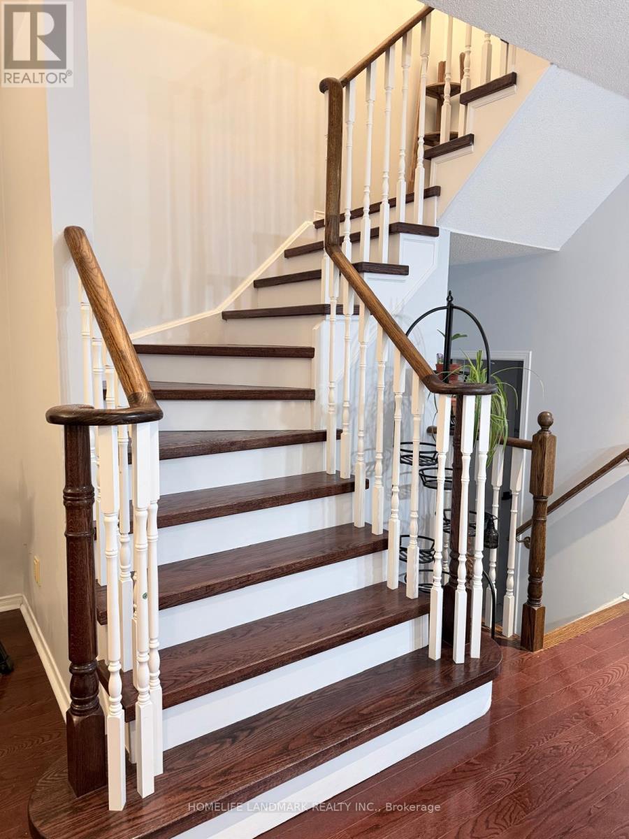 434 HEDDLE CRESCENT