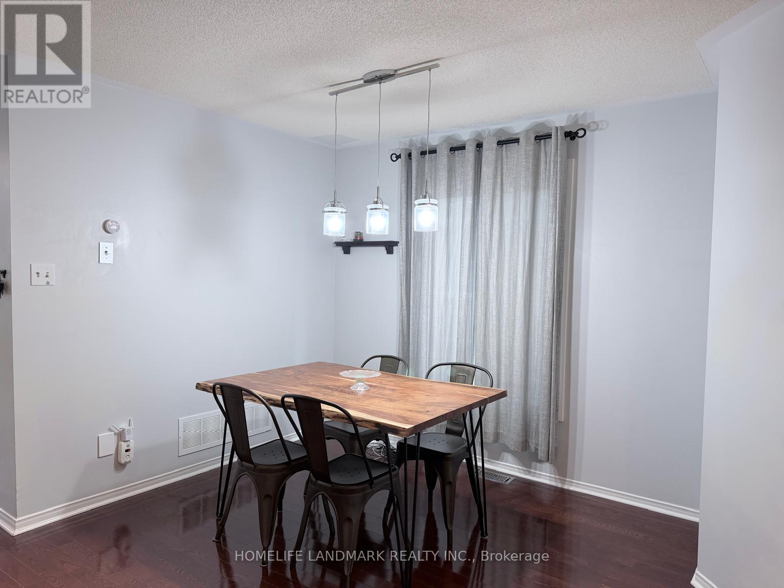 434 HEDDLE CRESCENT