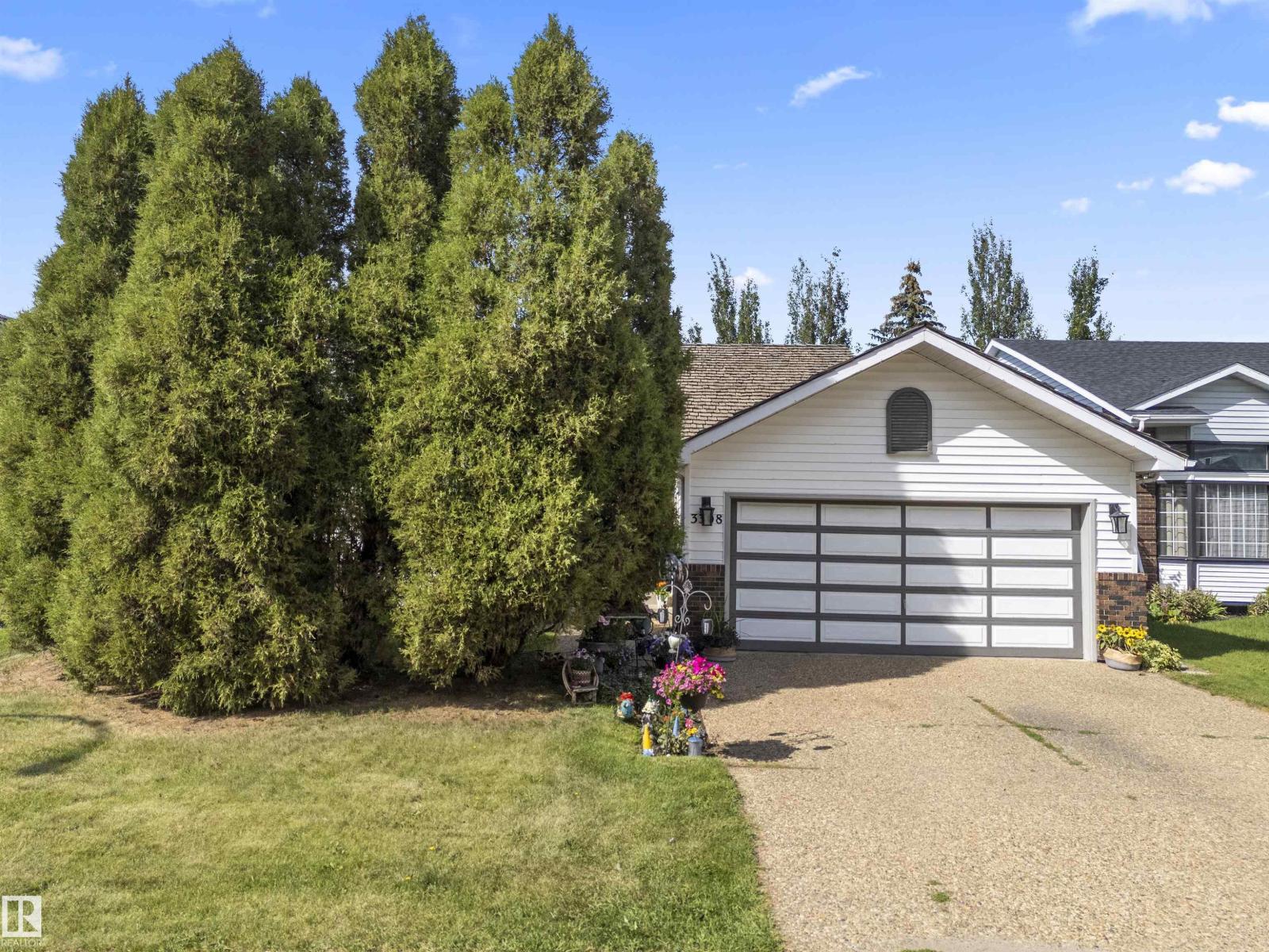 3308 42A AV NW