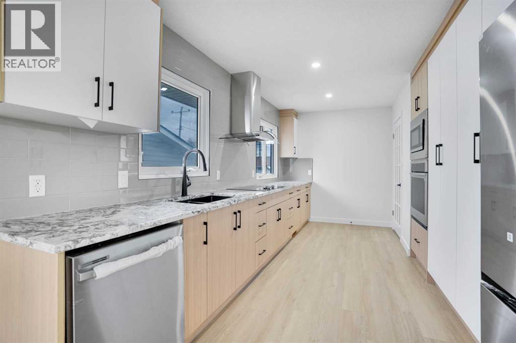 6116 Buckthorn Road NW