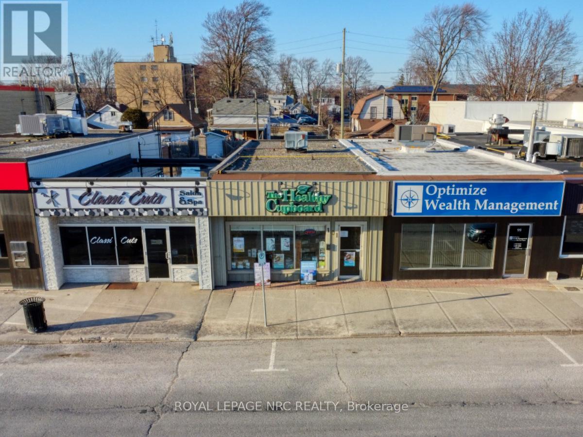 101 CLARENCE STREET W