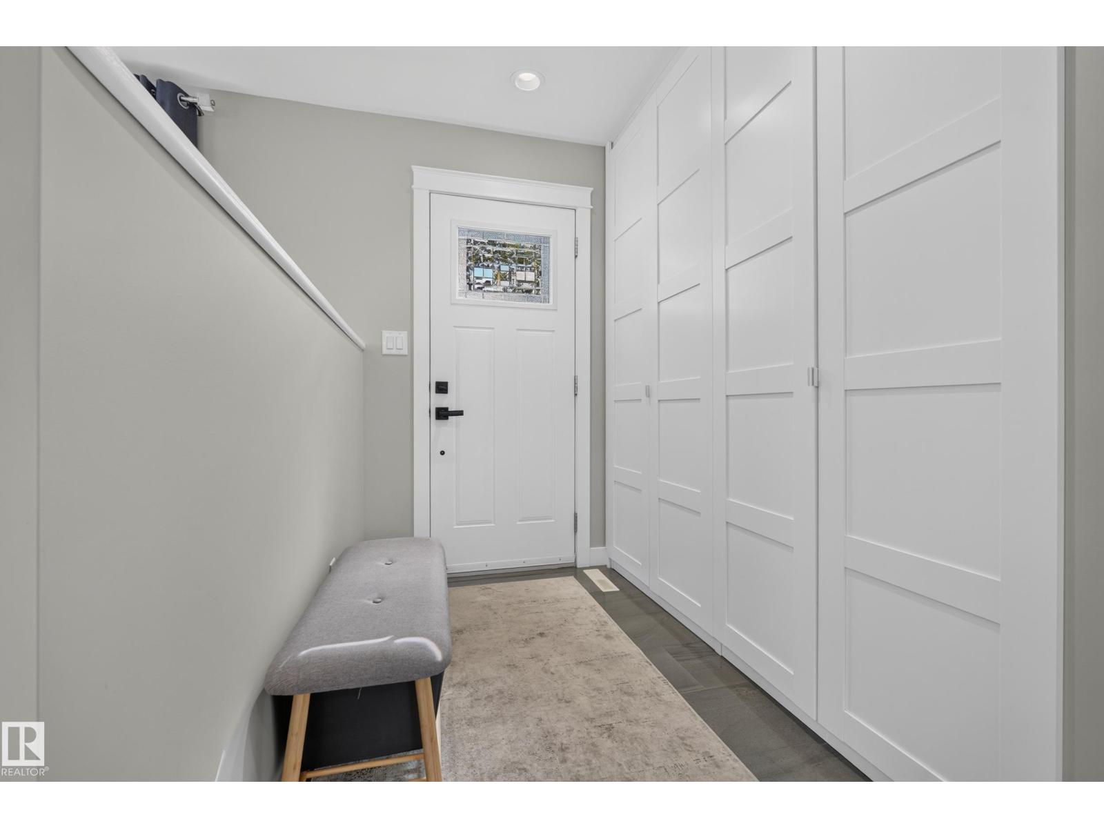 10804 135 ST NW