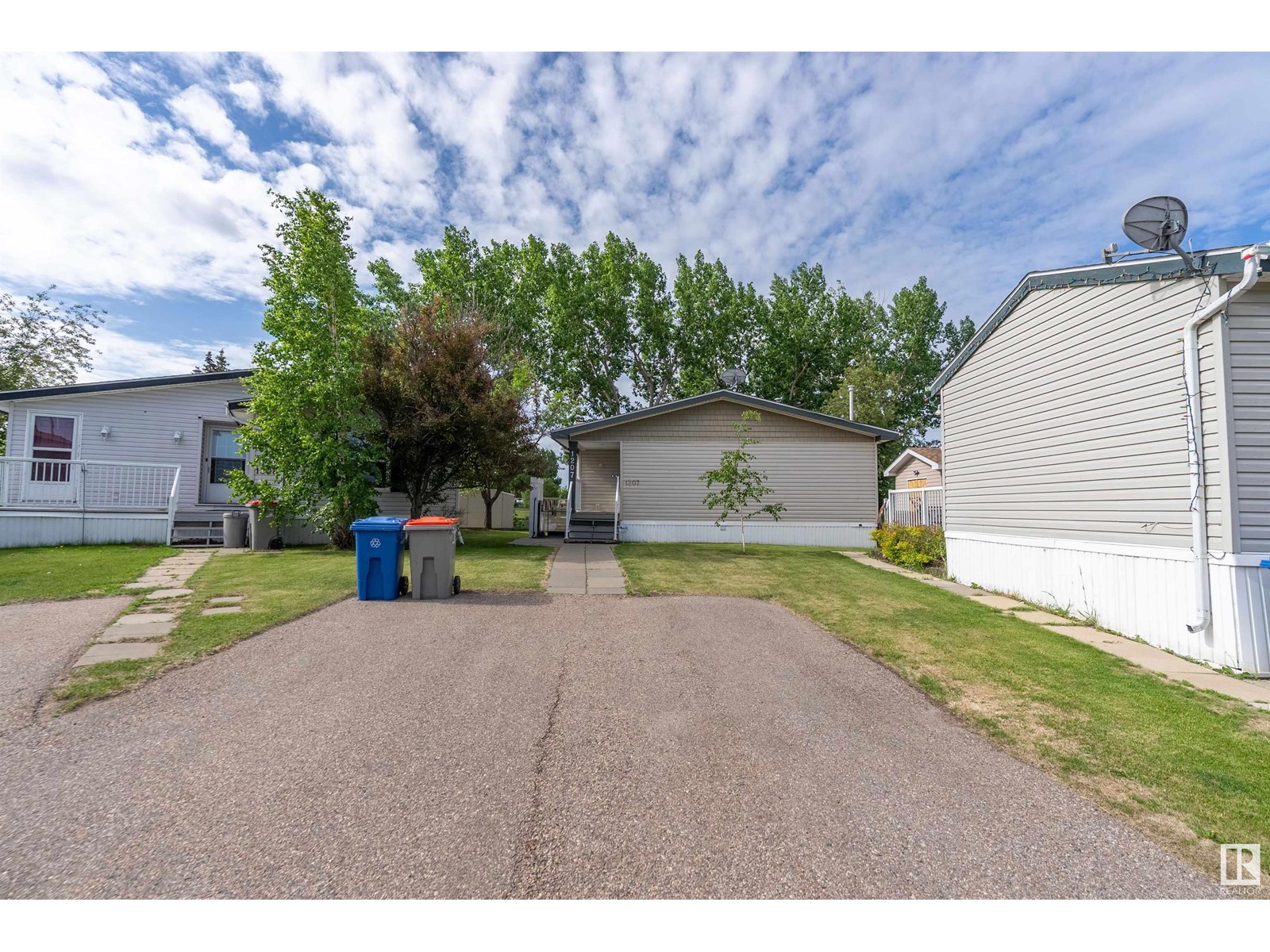 #1207 53222 RGE RD 275