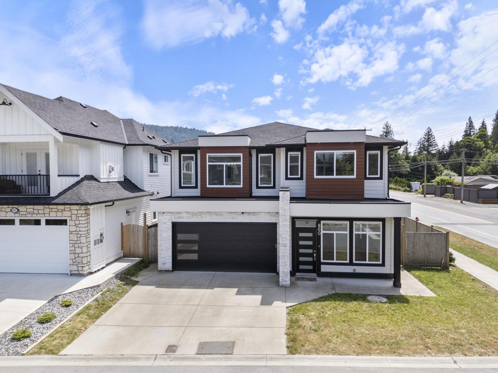 860 WILLOW PLACE|Harrison Hot Springs