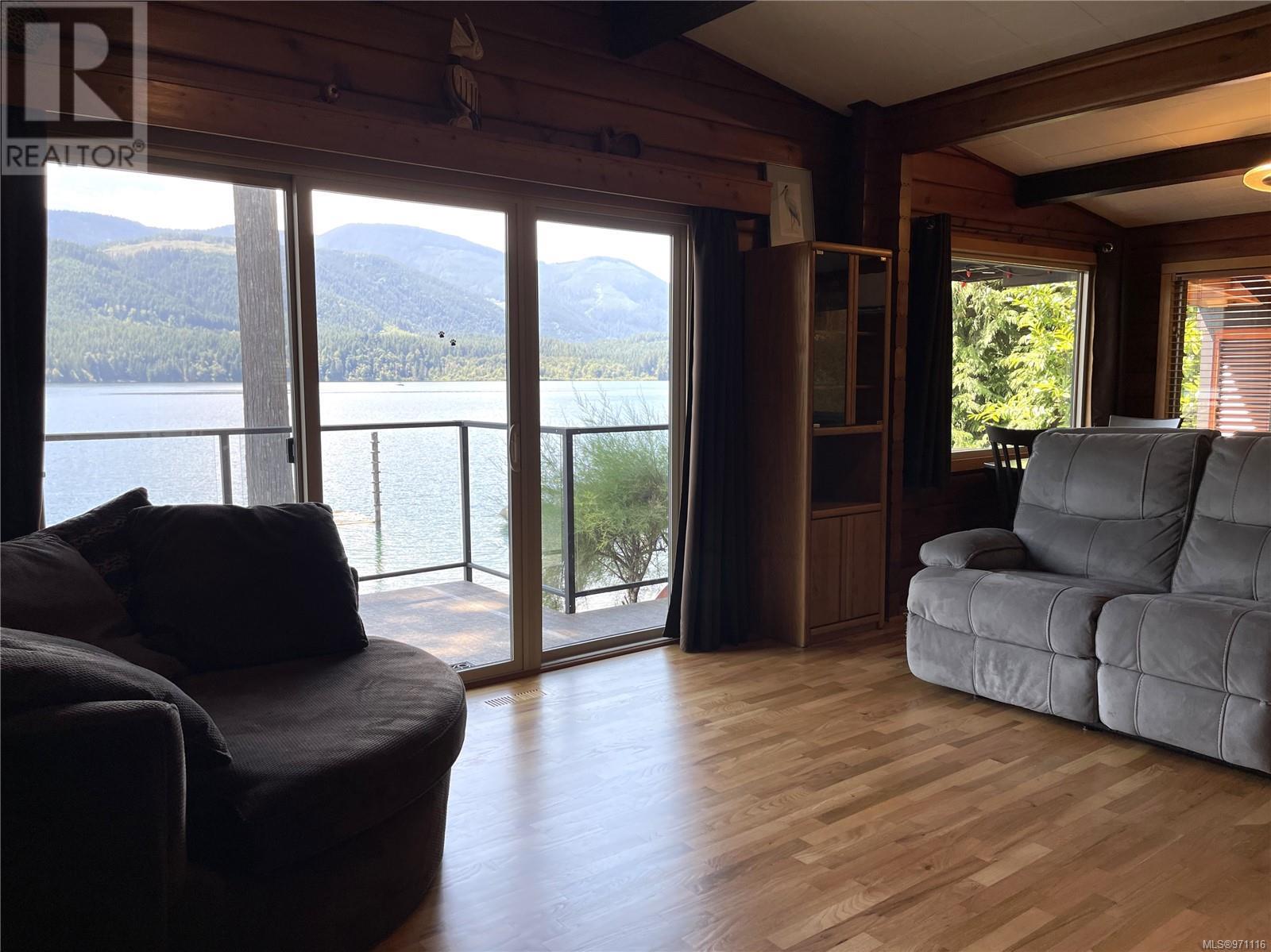 8856 Stirling Arm Dr