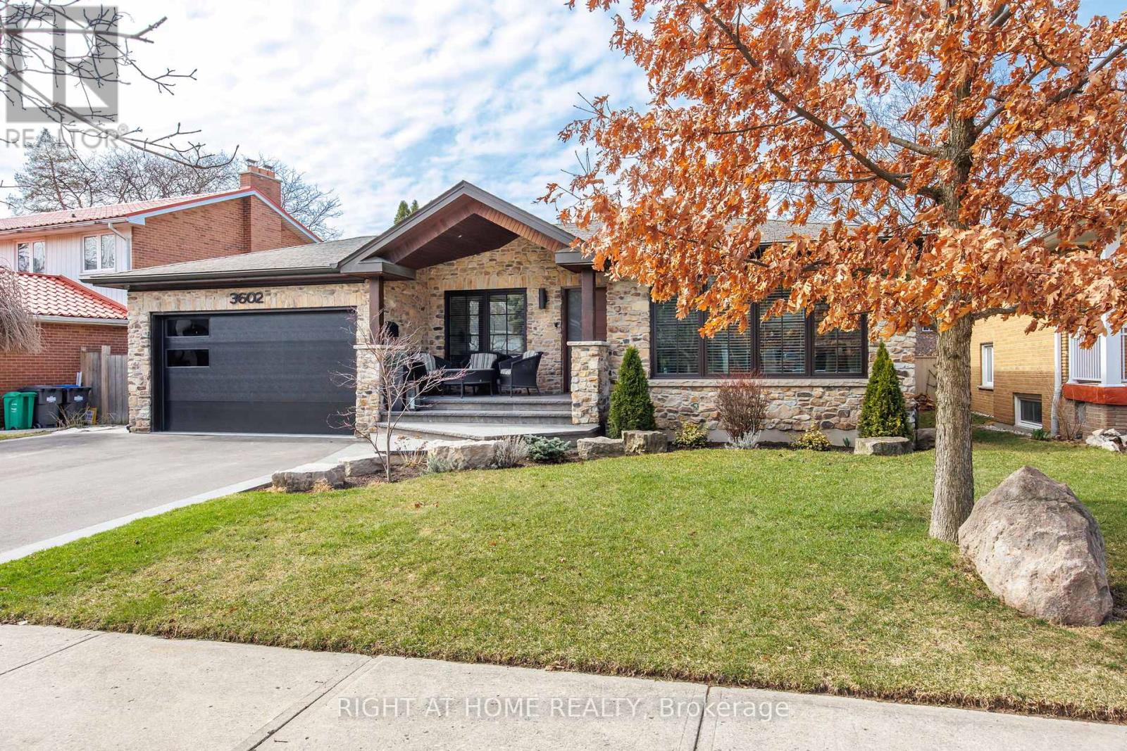 3602 LOGMOSS CRESCENT