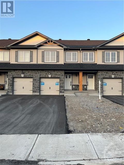 16 MARGARET GRAHAM TERRACE Smiths Falls ON K7A0B9