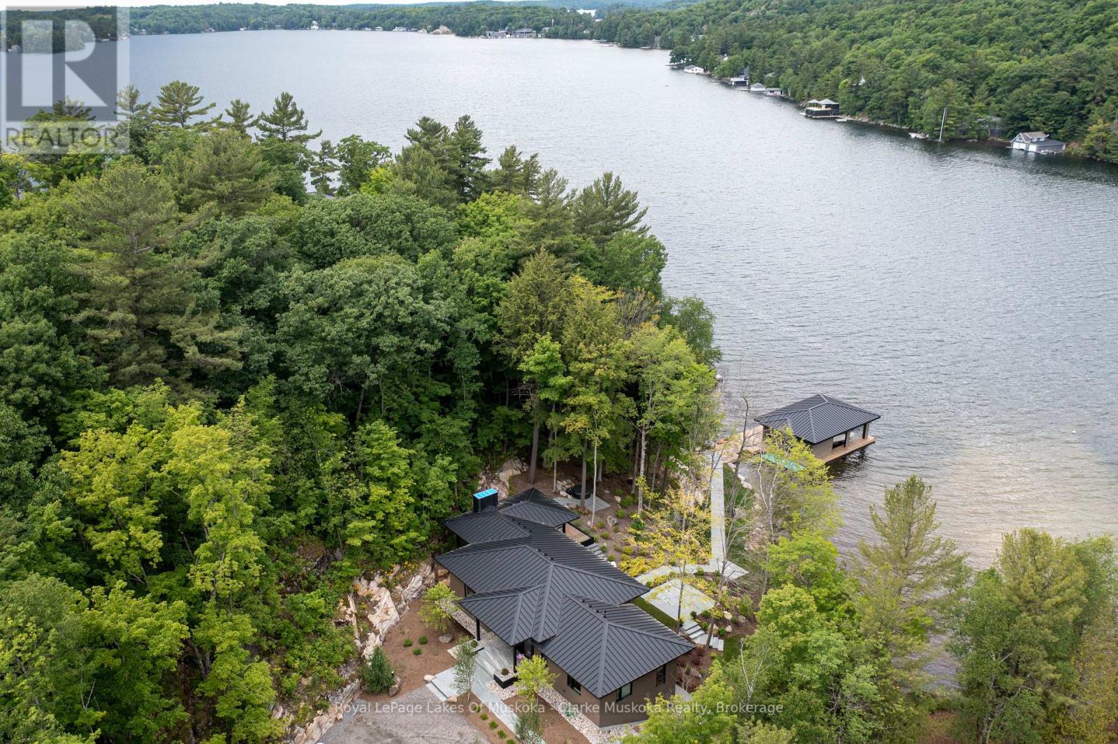 3 - 3864 MUSKOKA RD 118W