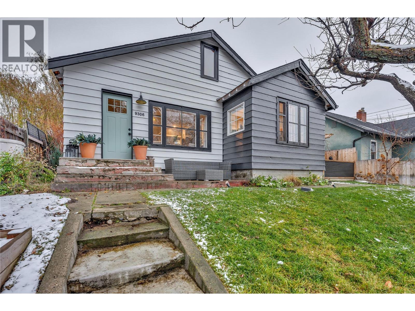 9306 Prairie Valley Road