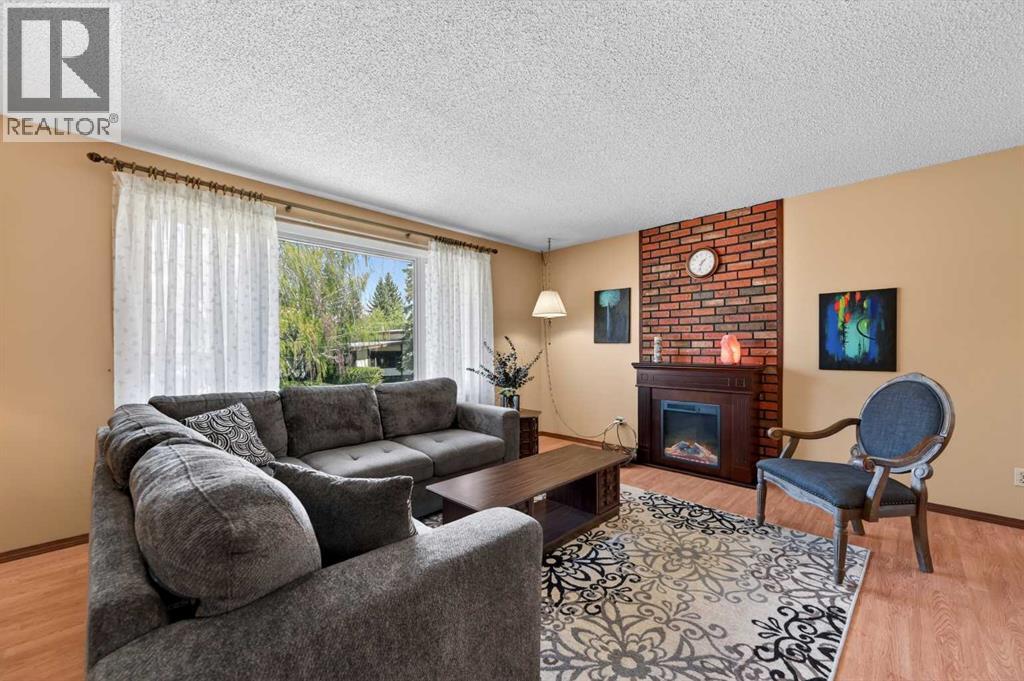 3139 Oakwood Drive SW