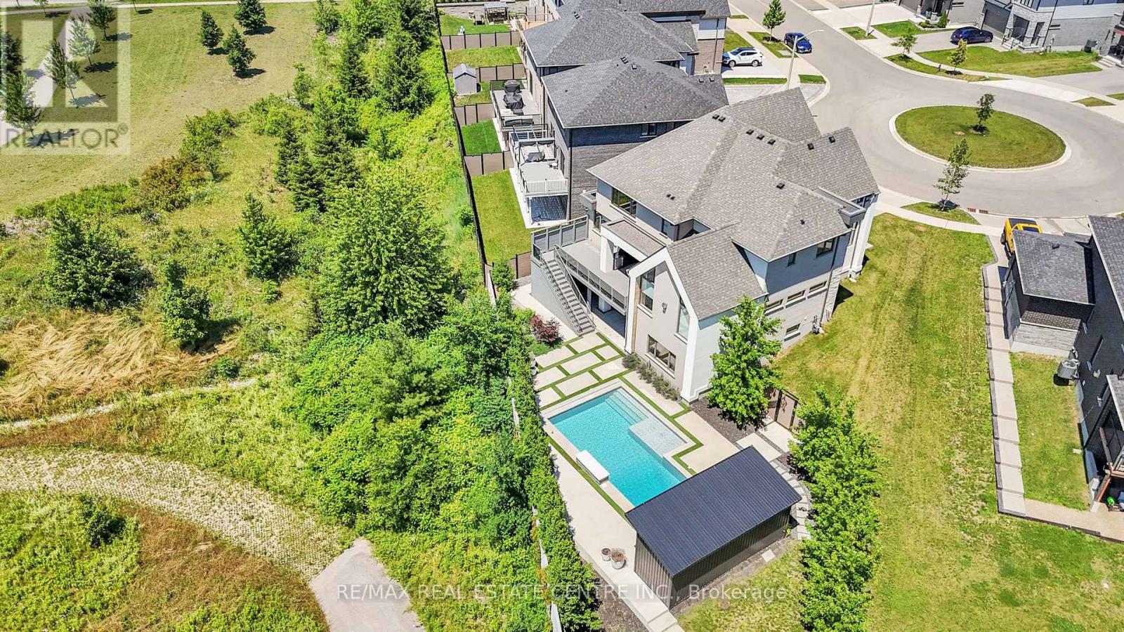 920 THOMAS PEDDER COURT