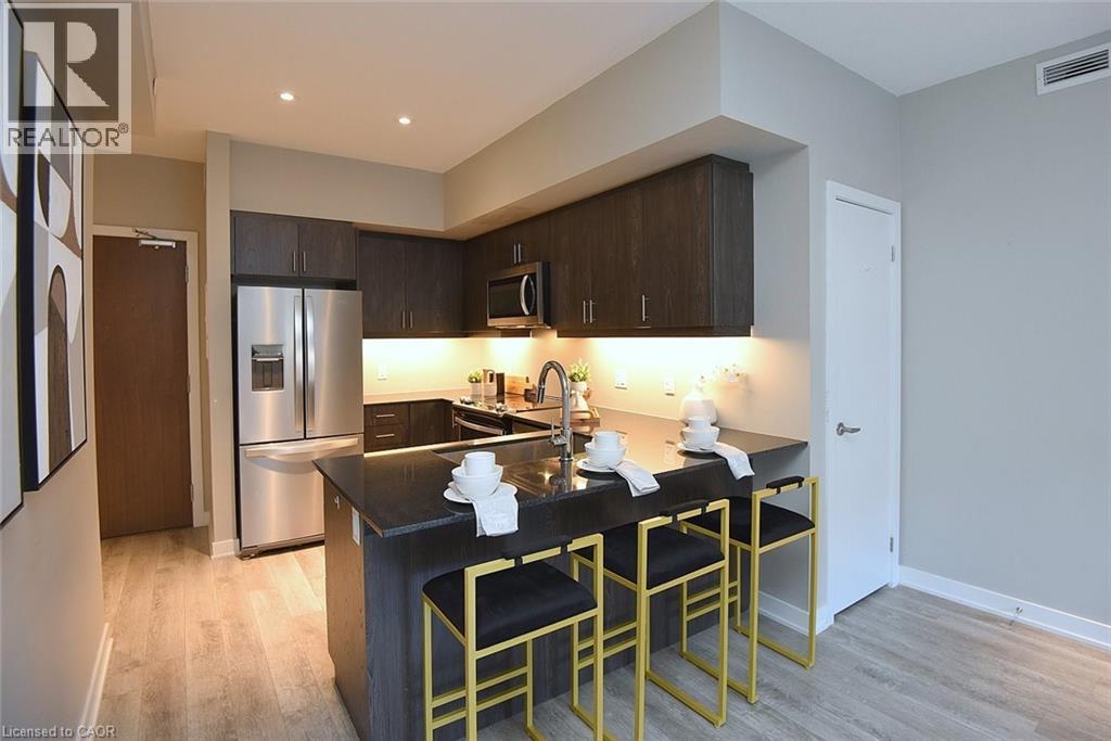 16 MARKLE Crescent Unit# 111