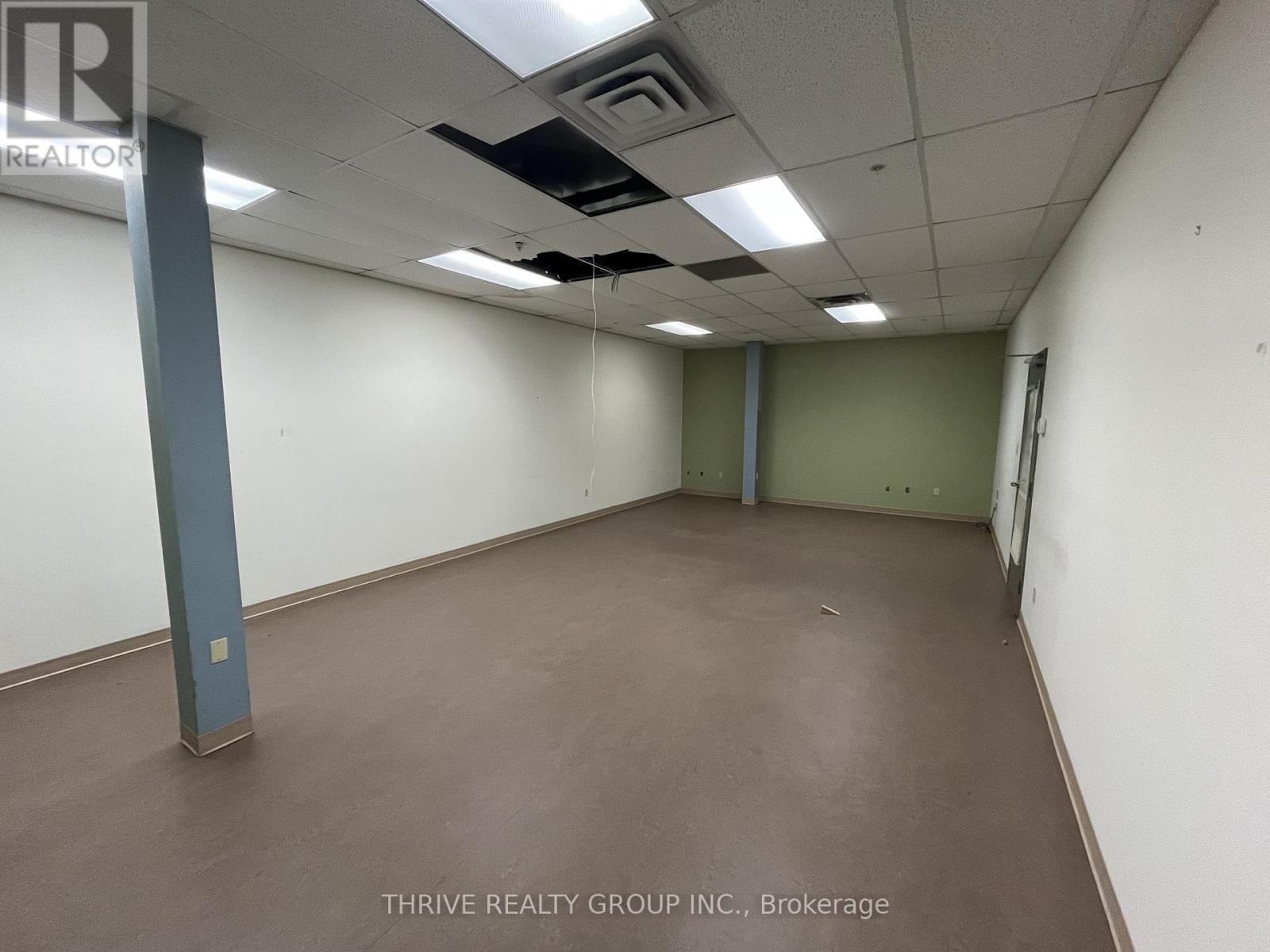 18A - 51 FRONT STREET E