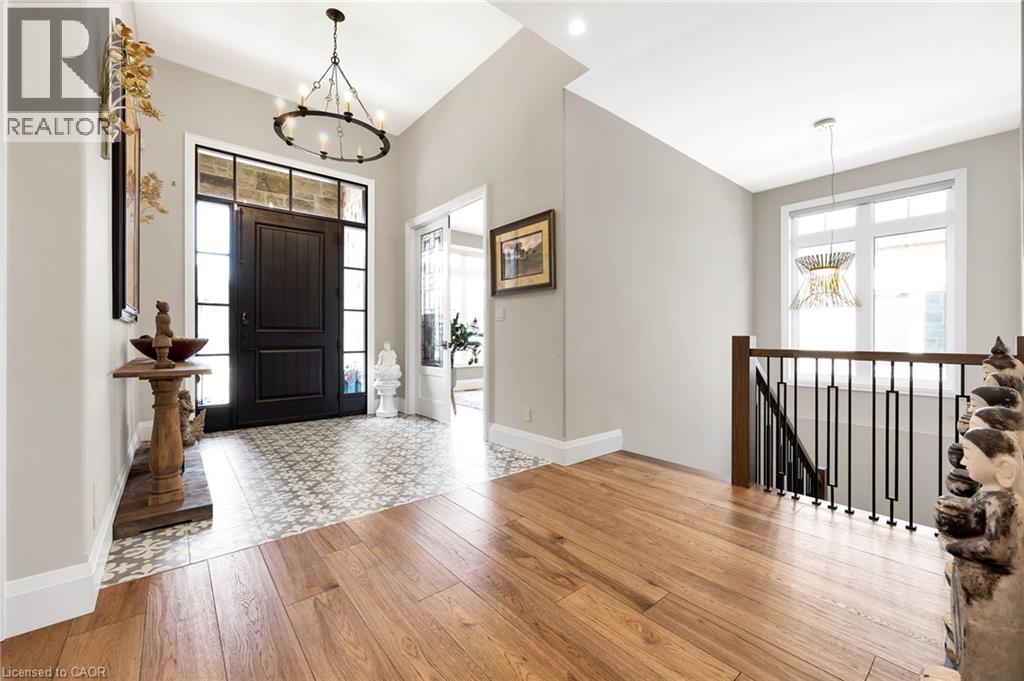 44 PIONEER RIDGE Drive