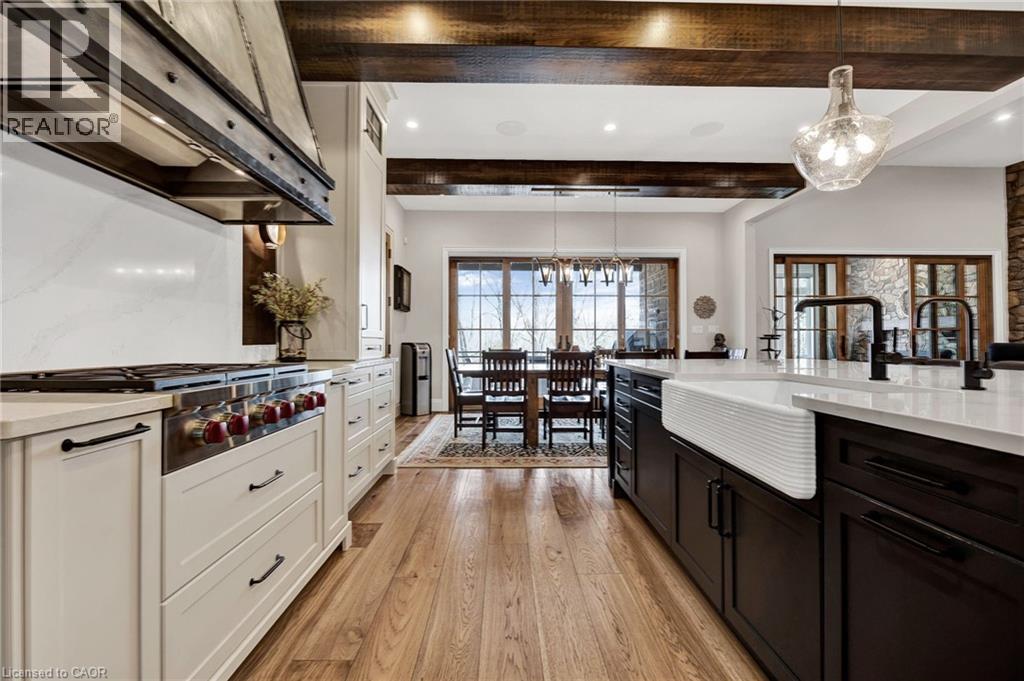 44 PIONEER RIDGE Drive