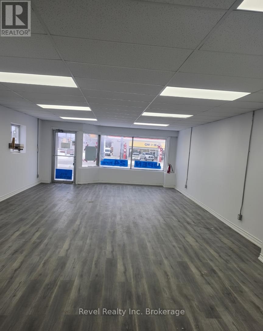 5 - 1009 ALGONQUIN AVENUE