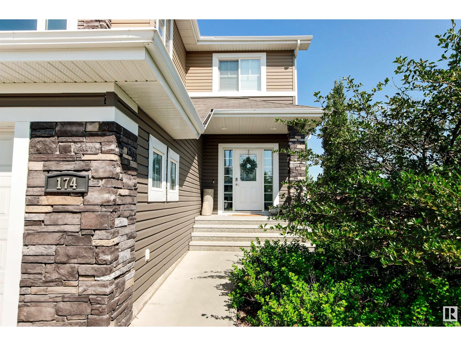 174 NORTH RIDGE DR