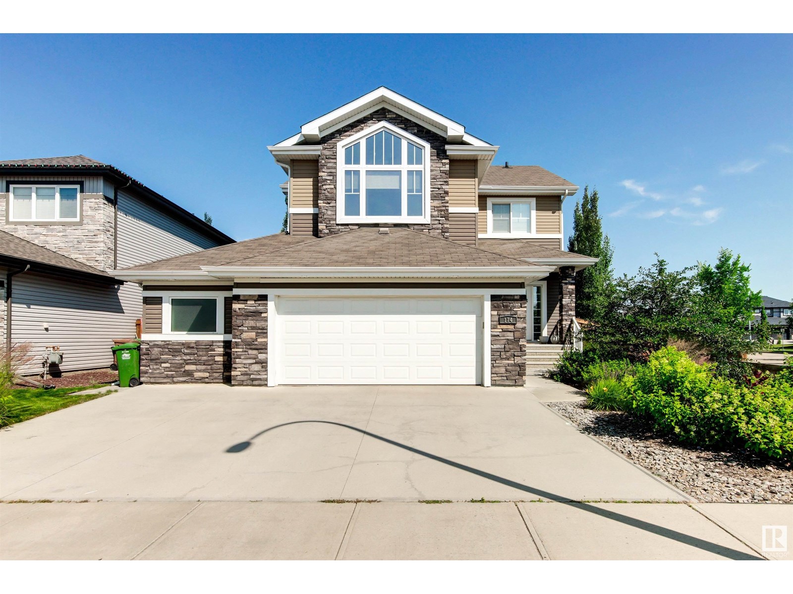 174 NORTH RIDGE DR