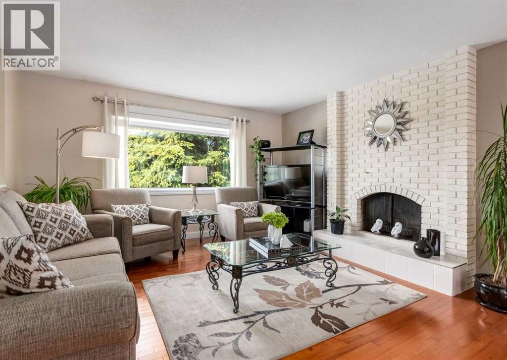 332 Pinemont Road NE