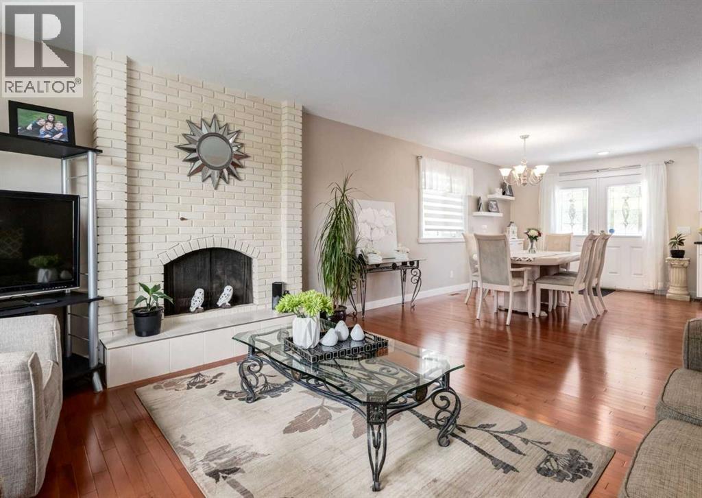 332 Pinemont Road NE