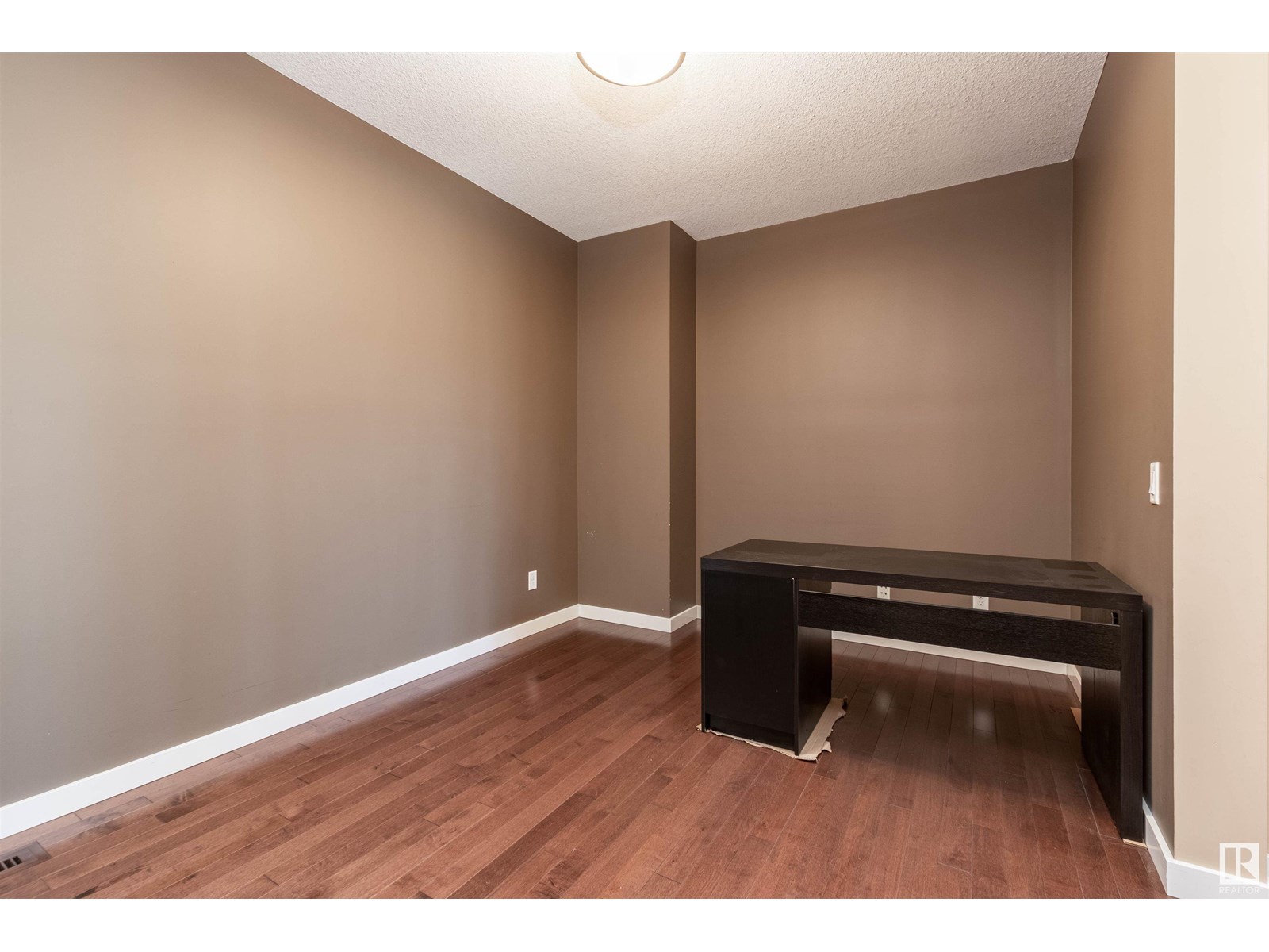 4450 CRABAPPLE LANDING LD SW