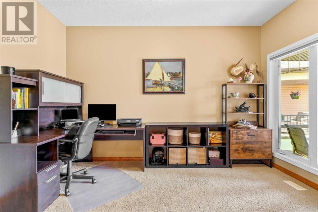 11 Boulder Creek Terrace SE