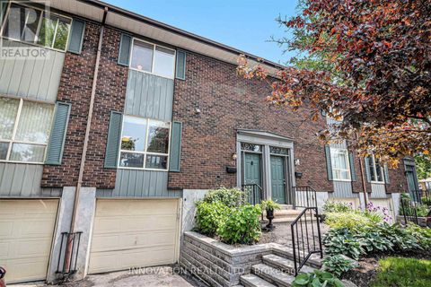75 - 45 RIVER GARDEN PRIVATE Ottawa ON K1V1M8