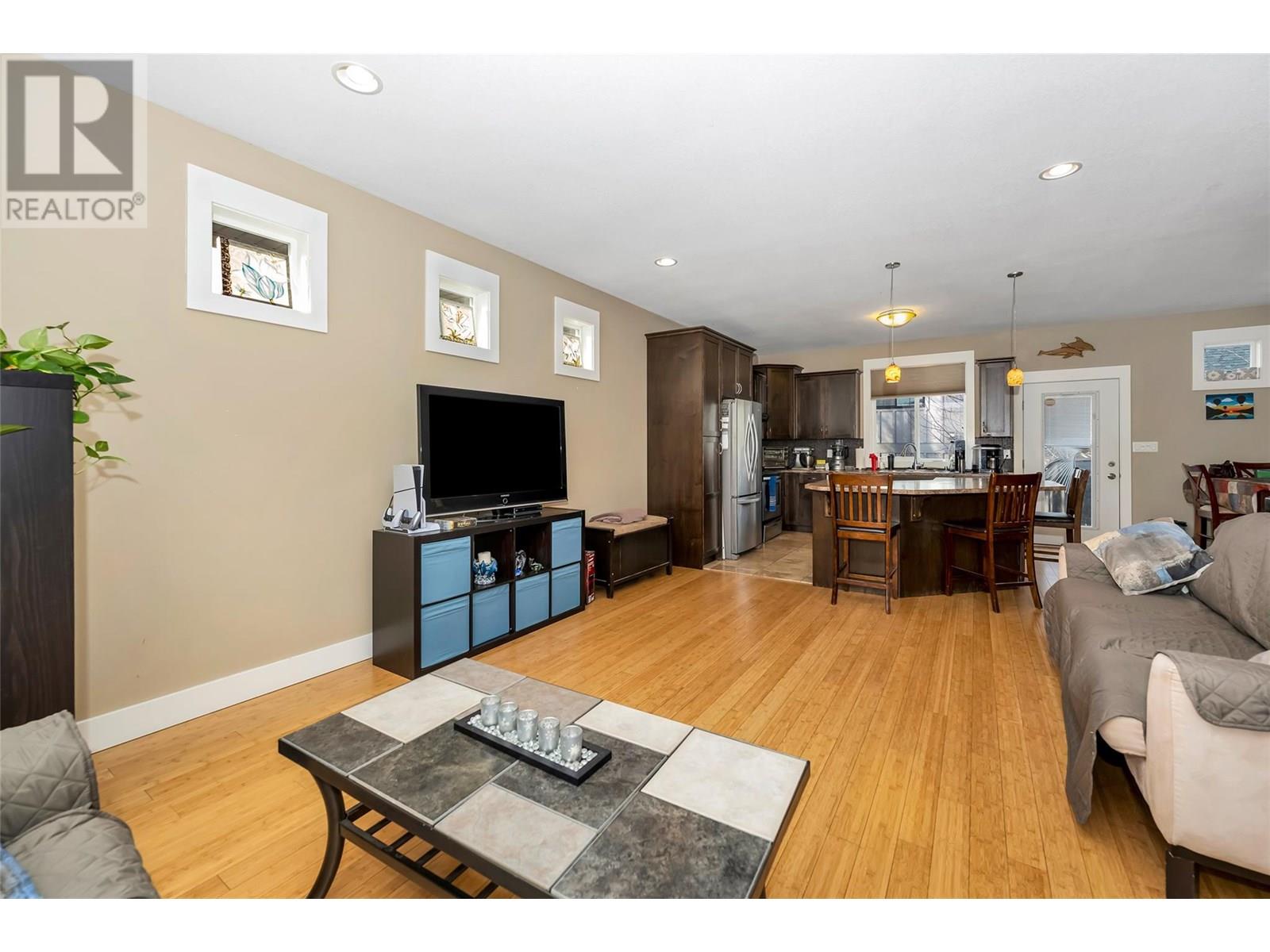4406A 25th Street