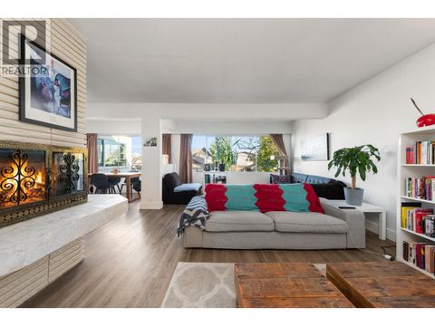 Property photo of 1657 beach grove road, delta, BC v4l1p4