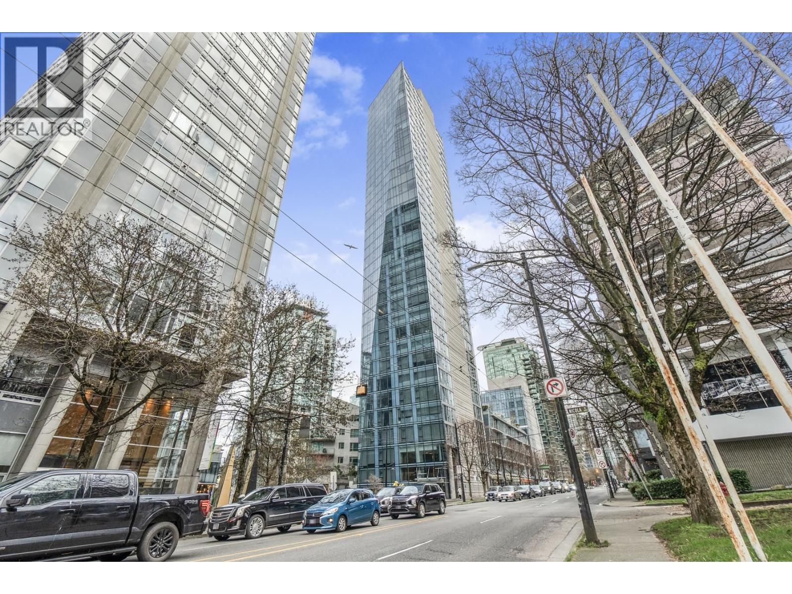 1201 1499 W PENDER STREET