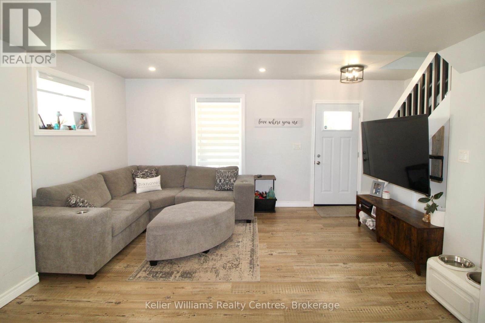 445 11TH STREET
